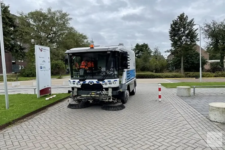 Opening zwerfafvalprojecten op het Gomarus College en het Dr. Nassau College Quintus