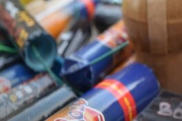 Politie vind ruim honderd kilo illegaal vuurwerk in slaapkamer