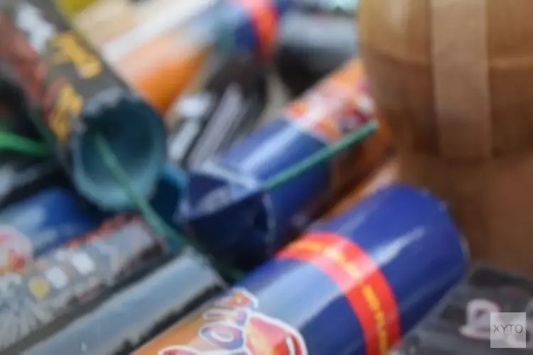 Politie vind ruim honderd kilo illegaal vuurwerk in slaapkamer