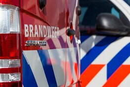 Auto verwoest door brand in Assen